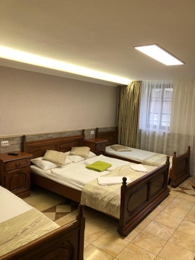 Mosoly Apartman Segedyn Zewnętrze zdjęcie