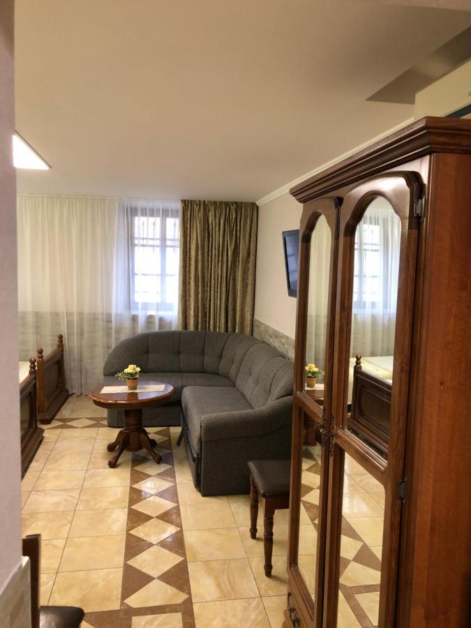 Mosoly Apartman Segedyn Zewnętrze zdjęcie