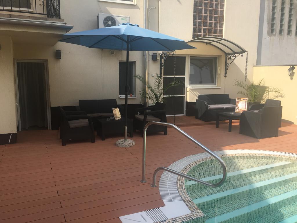 Mosoly Apartman Segedyn Zewnętrze zdjęcie