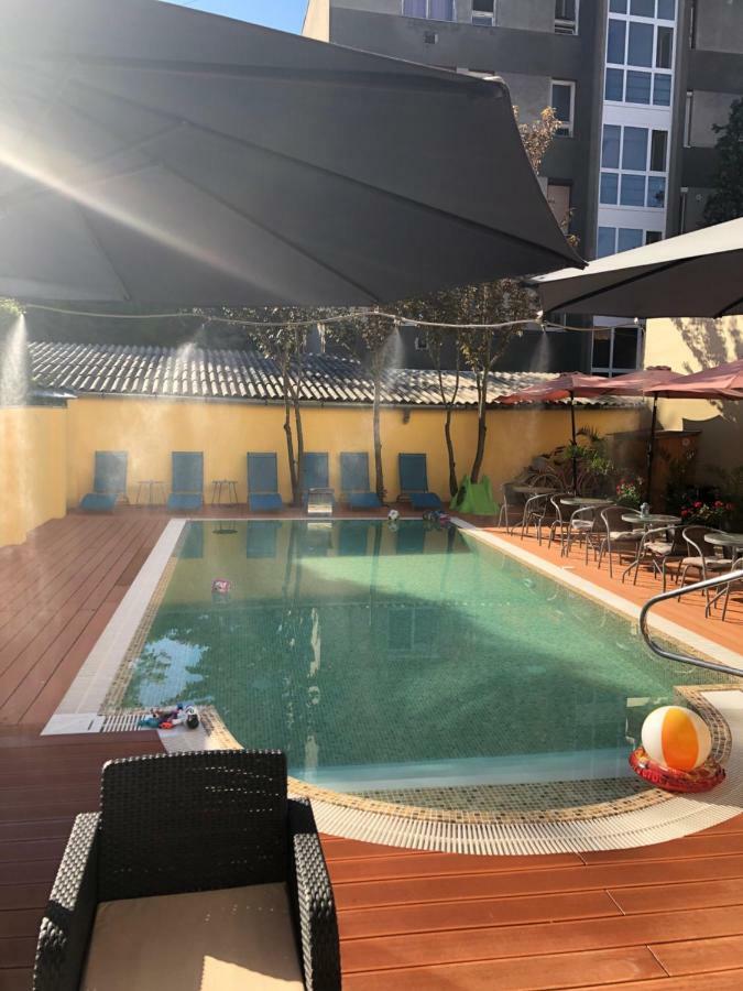 Mosoly Apartman Segedyn Zewnętrze zdjęcie